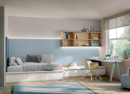 Habitación juvenil con escritorio