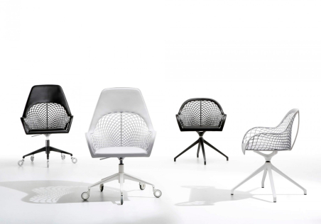 Colección Guapa de sillas de oficina de la firma Midj en colores blanco y negro