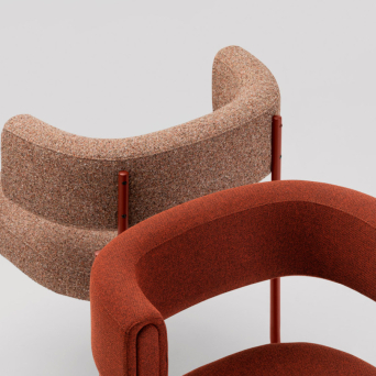 Silla Amelie de Midj con cuatro patas de metal y asiento y respaldo tapizado en tela 2