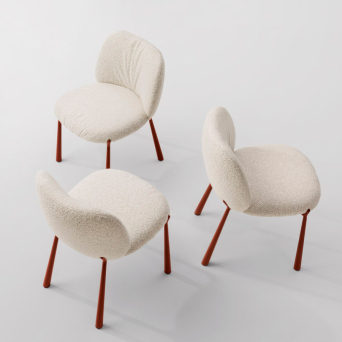 Silla Mys sin brazos de la firma Midj, tapizada en tela color blanco con patas metálicas color rojo oscuro 2