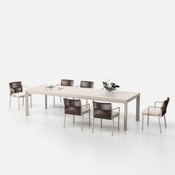 Mesa de comedor Tempo para terraza, de la firma SKLD Studio 2