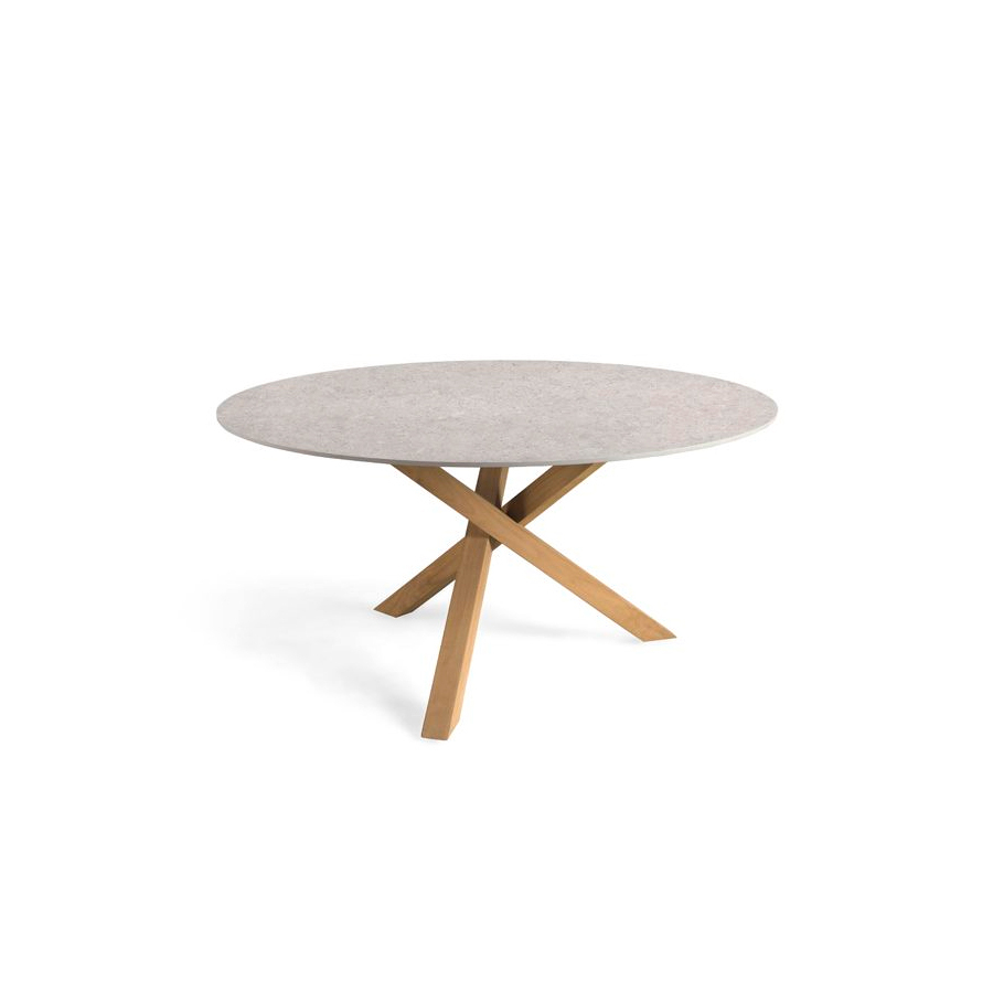 Mesa Ivana de Joenfa con patas de teca y sobre redondo porcelánico