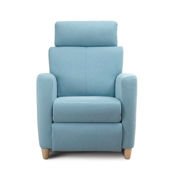 Sillón Capri de Tapicerías Navarro, con patas de madera y tapizado en tela