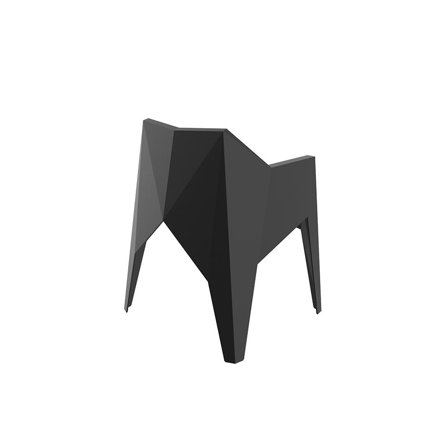 Vista trasera del Sillón Voxel de Vondom, acabado en negro