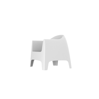 Vista frontal de la Butaca Solid de Vondom 2
