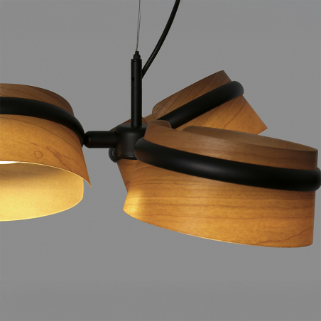 Detalle pantalla de madera de la Lámpara colgante Loop de Faro Barcelona