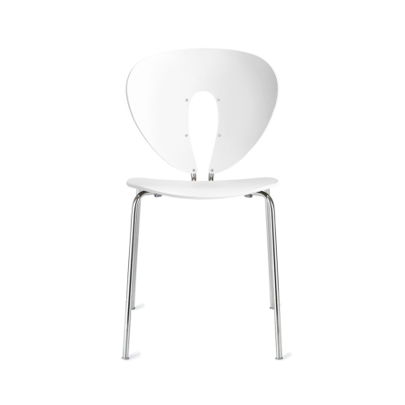 silla globus exterior de Stua en polipropileno blanco con estructura metálica cromada vista frontal