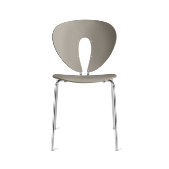 Silla Globus exterior de Stua de acero inoxidable y asiento de polipropileno vista frontal