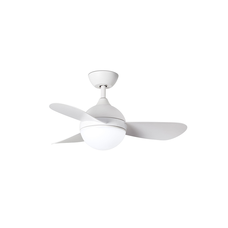 Ventilador de techo Hvar de Faro Barcelona, con luz regulable mostrando intensidad baja
