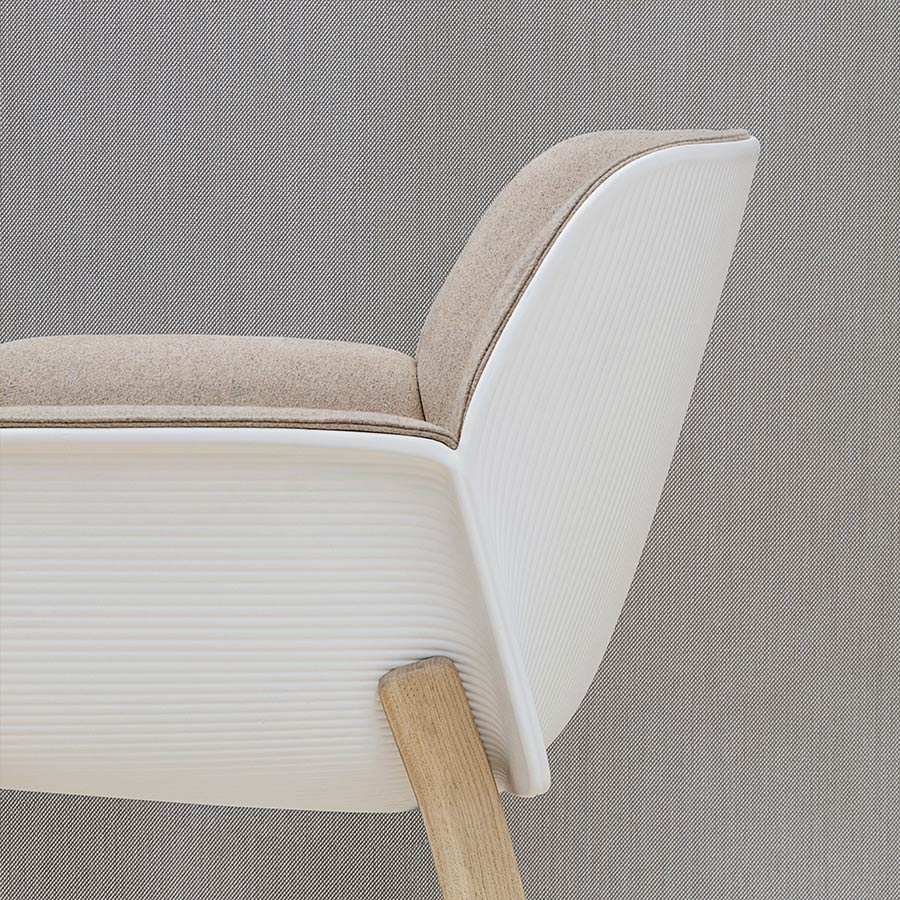 Silla con carcasa de polipropileno y asiento y respaldo plafonado
