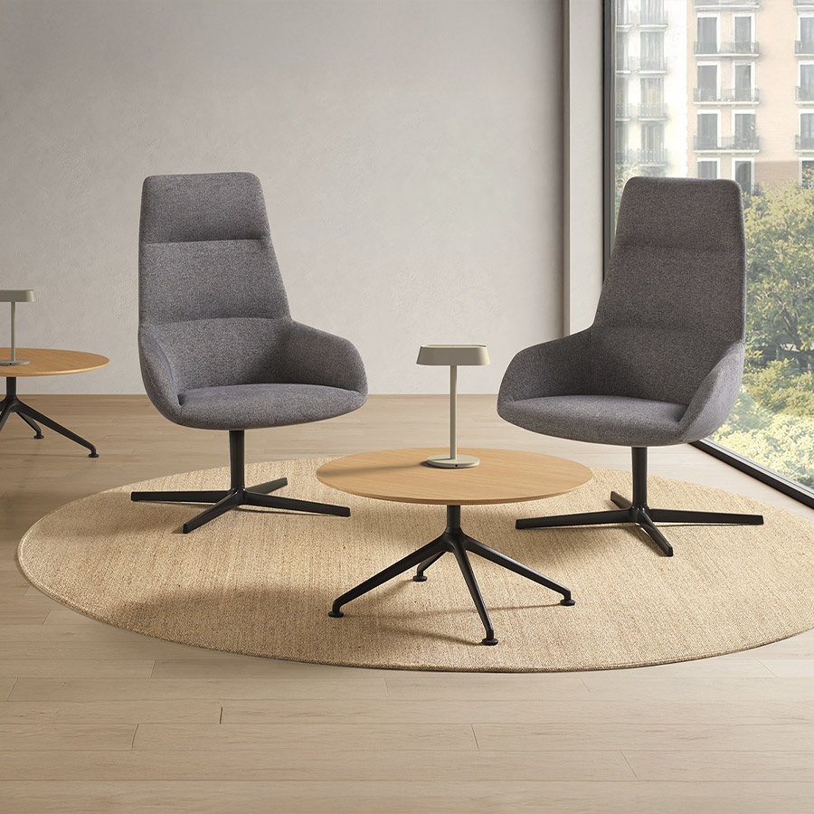 Sillón Dunas lounge de la firma Inclass en gris y respaldo alto en ambiente