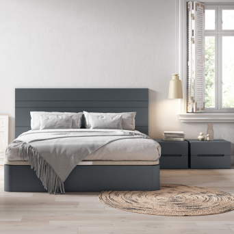 Dormitorio Danubio de la firma Decornouveau, compuesto por una cama de matrimonio y dos mesitas de noche 2