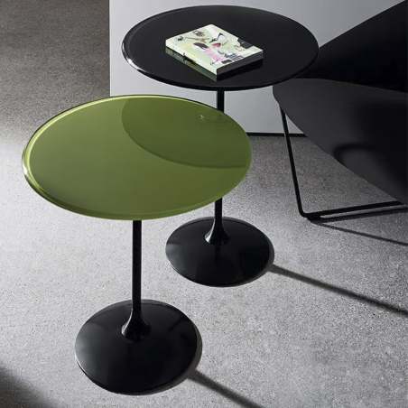 Mesa auxiliar Tulip de Sovet en vidrio y diferentes colores.