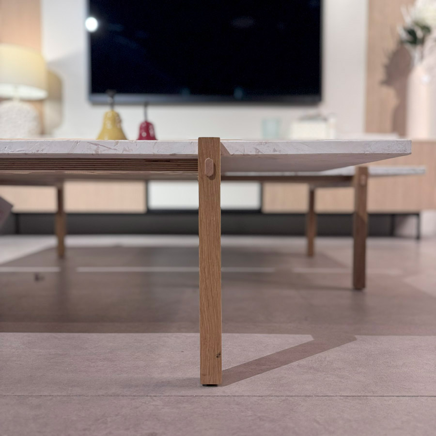 Detalle de la pata de la Mesa de centro Ishimoku