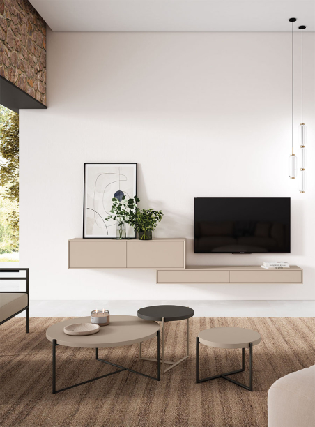 Ambiente de salón Cosmo de la firma Decornouveau, con módulos colgados de cajones y puertas abatibles