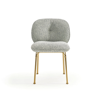 Silla Mullit de Sancal con patas metálicas doradas y tapizada en tela color gris claro