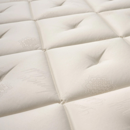 Detalle del tejido cashmere del colchón Baltimore de Essenzia Dormire