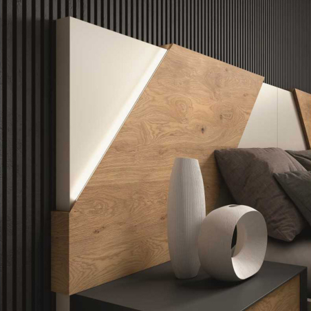 Detalle del cabezal decorado con dos franjas en chapa de madera natural del Dormitorio Ítaca de BoCubi