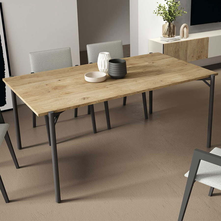 Vista ampliada de la Mesa Gala de BoCubi, versión mesa de comedor fija.