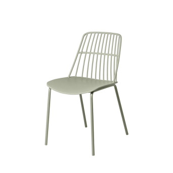 Silla Nerina de Somcasa en acabado menta y vista escorzada.