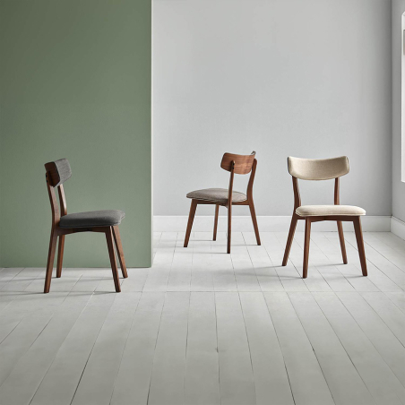 Colección silla Anais de Somcasa en acabado nogal.