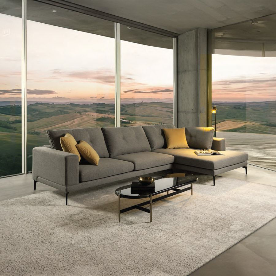 Chaiselongue Mk.1110 de la firma Moorki en acabado gris y vista ambiente.