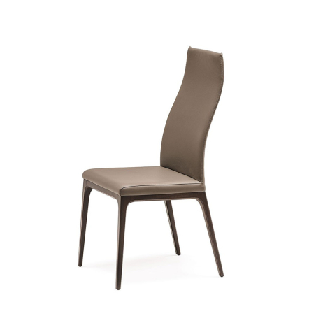 Silla Arcadia Couture, de Cattelan Italia, con patas de madera