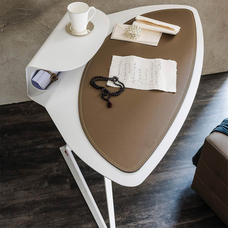 Escritorio Storm de Cattelan Italia, acabado estructura gofrado blanco