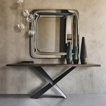 Consola Terminal de Cattelan Italia, con base en acero barnizado gofrado y tapa de madera maciza 2