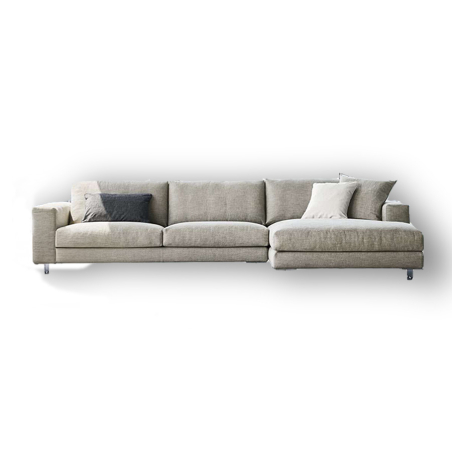 Chaiselongue T-Time de la firma de diseño italiana Twils en acabado beige y vista frontal.
