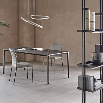 Mesa Boulevard Keramic de Cattelan Italia, con base en aluminio gofrado y sobre en cerámica Marmi 2