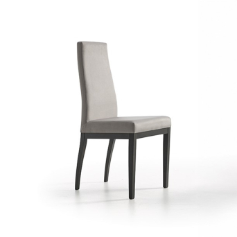 Silla Magic de la marca nacional Pemi en tapizado Arnol 5. 2