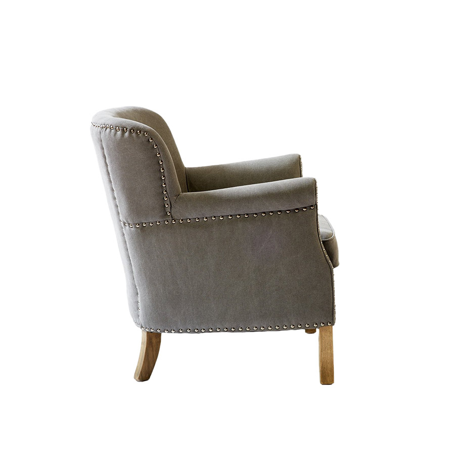 Perfil del Sillón gris con tachuelas de Crisal Decoración