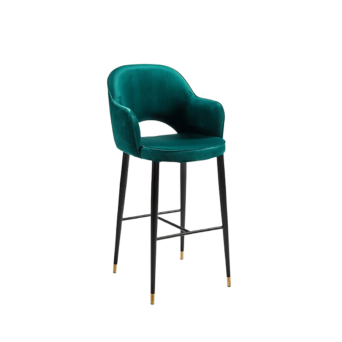 Taburete tapizado en terciopelo verde y con patas de madera, de Crisal Decoración
