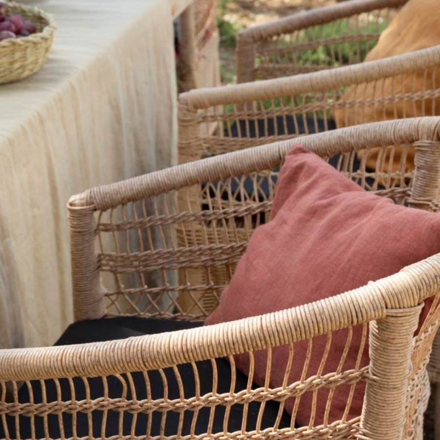 Vista detallada del Sillón Jano en ratán sintético de Crisal Decoración