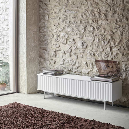 Mueble TV Sierra de Teulat, integrado en ambiente