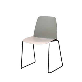 Silla Unnia de Inclass, con carcasa de polipropileno