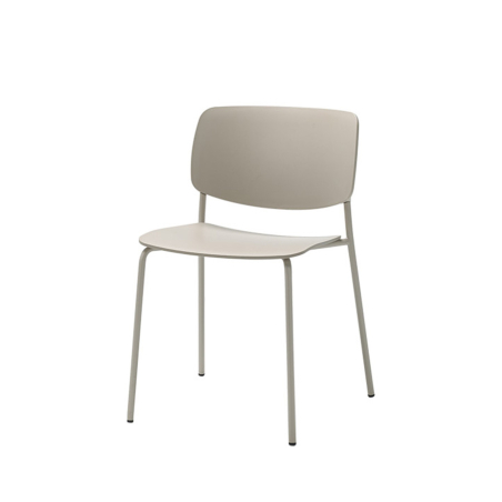 Silla Aryn 4 patas de Inclass en gris.