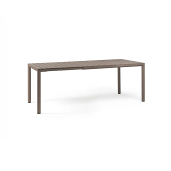 Mesa de terraza de la firma de diseño italiana Nardi de tamaño 147 y acabado tortora.