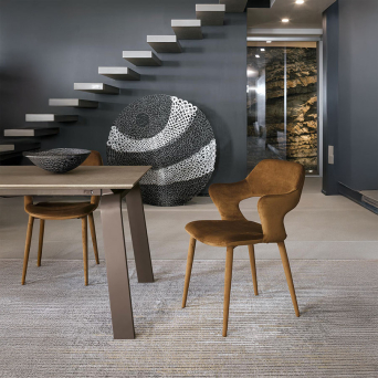 Silla Seattle de la firma italiana Target Point en acabado ghiaccio microfibra. 2