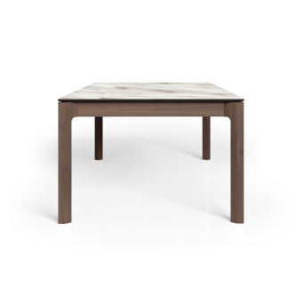 Mesa extensible Mercury de la firma portuguesa Tabula con tapa cerámica y patas en nogal 2