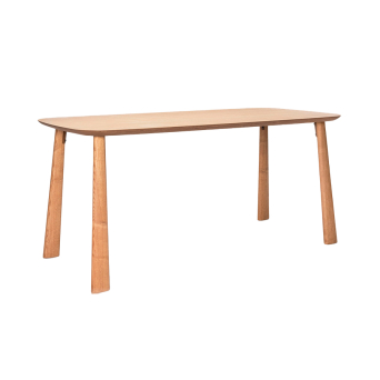 Mesa Mibu de comedor de la firma española Ondarreta
