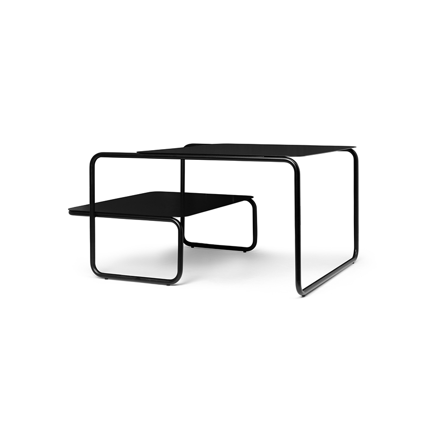 Mesa de centro Level en negra vista de otro ángulo.