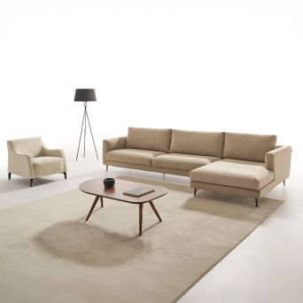 Chaiselongue Lena de la firma de diseño Beltá Frajumar en tapizado crema. 2