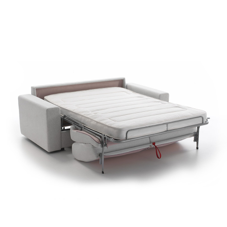Sofá cama Daro de Beltá Frajumar en vista de cama.