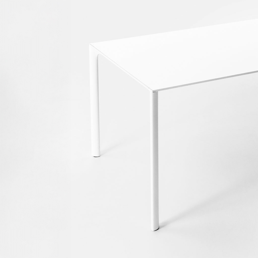 Mesa extensible Maki | Kristalia en Muebles Lara