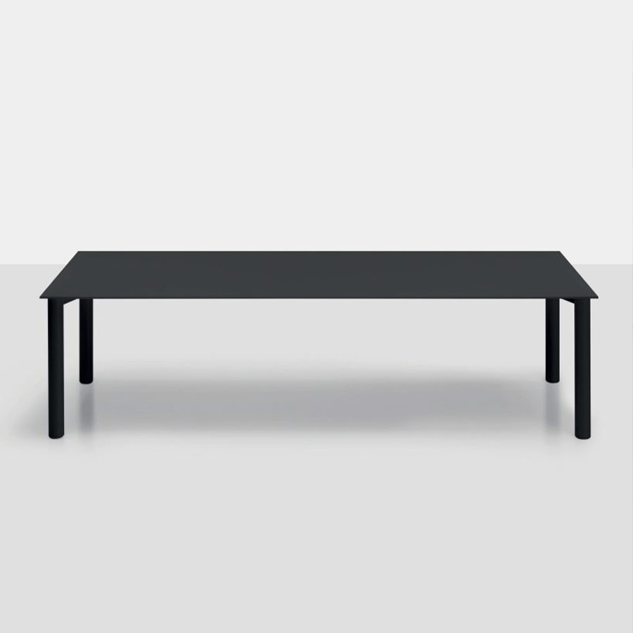 Mesa Bodoni Fénix en negro de Kristalia.