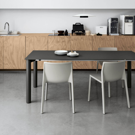 Mesa de comedor Bodoni Kristalia