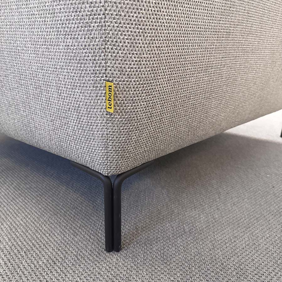 Detalle de la pata de la butaca Rondo de Lebom