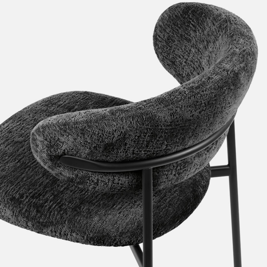 Detalle de la silla Oleandro 2031 en color negro